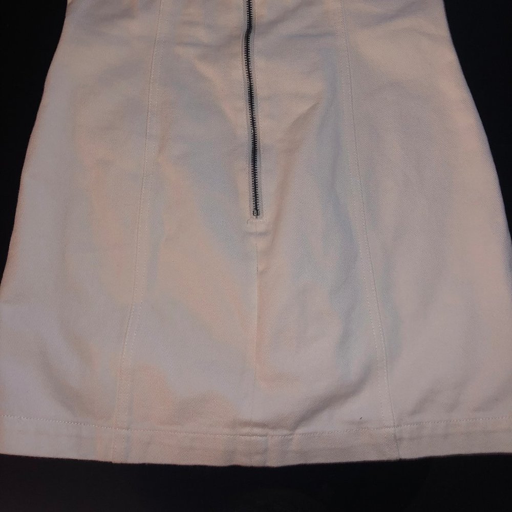 White Buckled Jean Dress - Picture 6 of 9